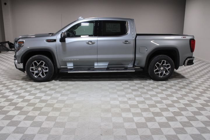 New 2026 GMC Sierra 1500 SLT w/ SLT Premium Plus Package AWD/4WD image 9