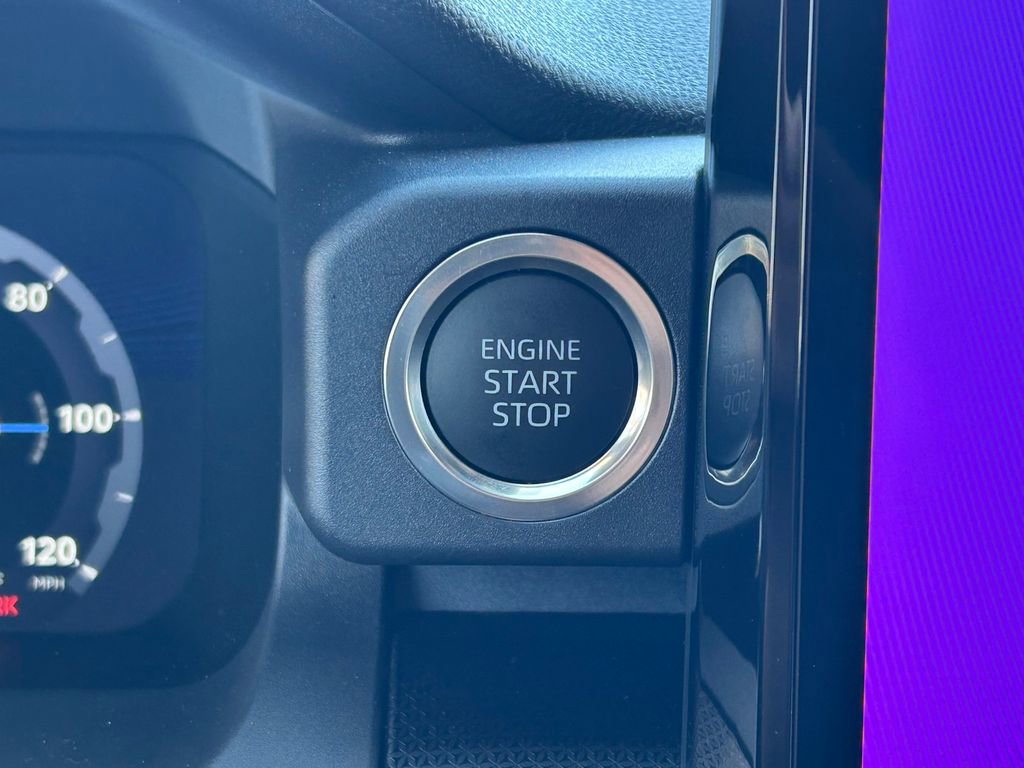 New 2025 Toyota 4Runner Limited image 32