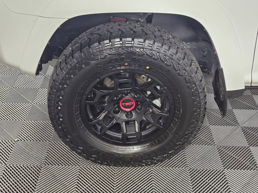 Used 2022 Toyota 4Runner TRD Pro AWD/4WD image 11