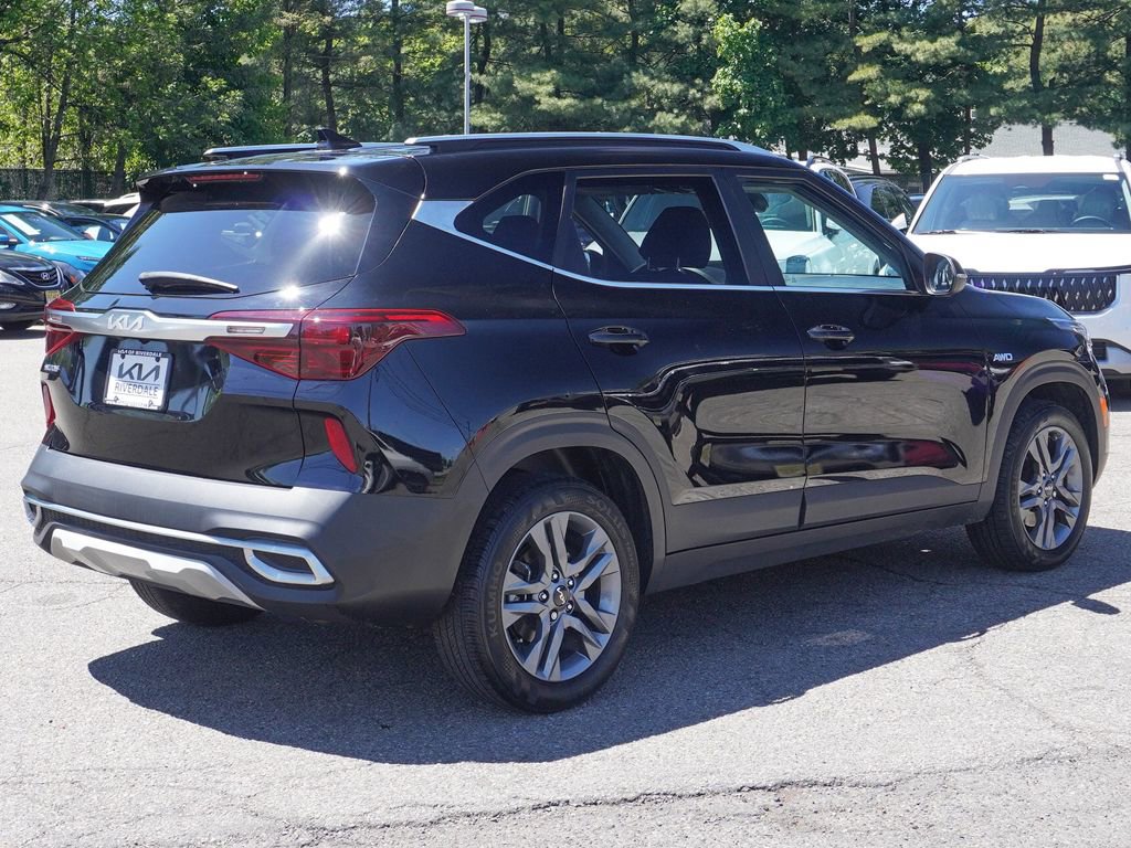 Used 2023 Kia Seltos S AWD/4WD image 10