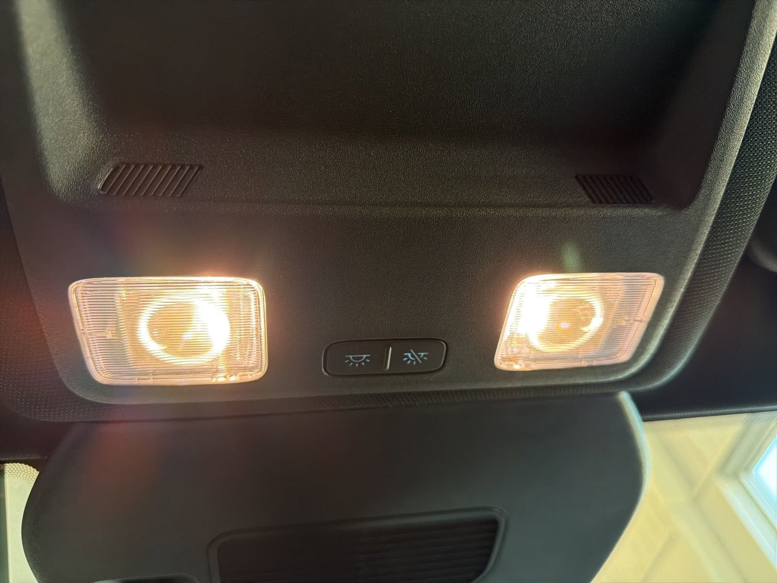 Used 2023 Ford Escape ST-Line Elite image 32