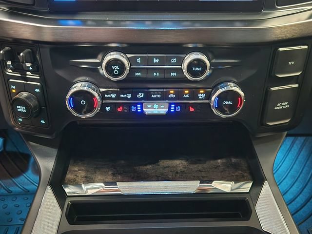 Used 2024 Ford F250 Lariat w/ Lariat Ultimate Package AWD/4WD image 16