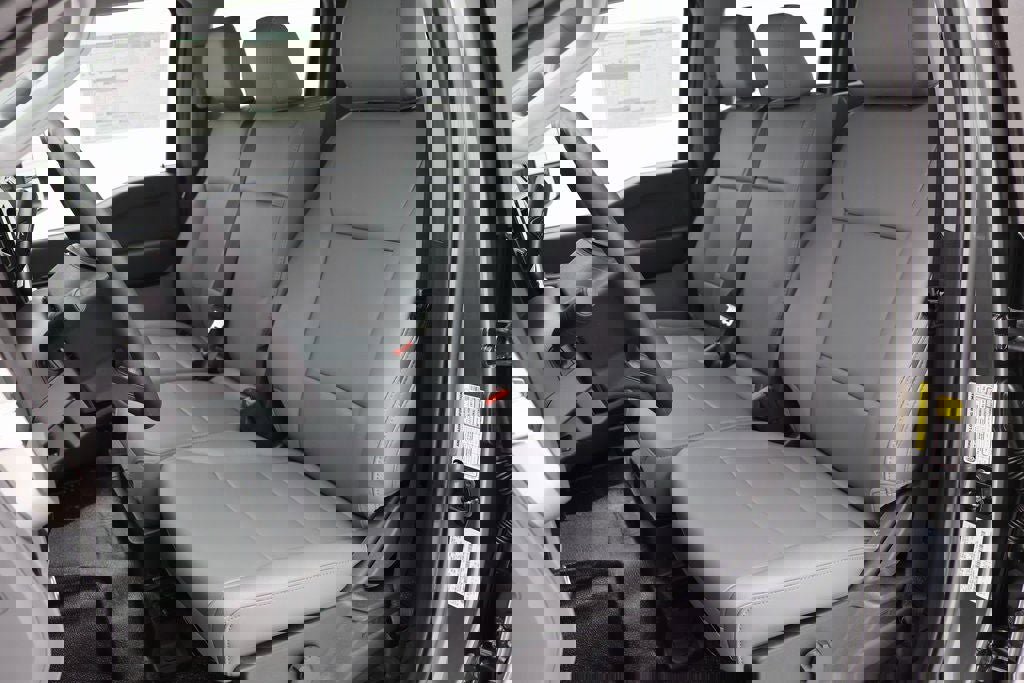 New 2025 Ford F250 XL w/ XL Chrome Package image 11