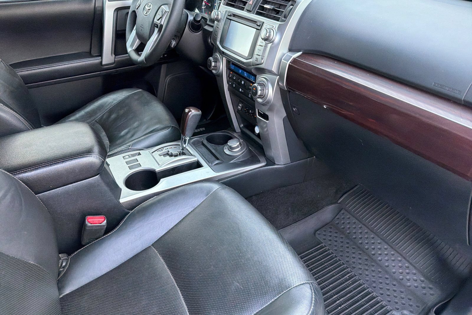 Used 2016 Toyota 4Runner Limited AWD/4WD image 15