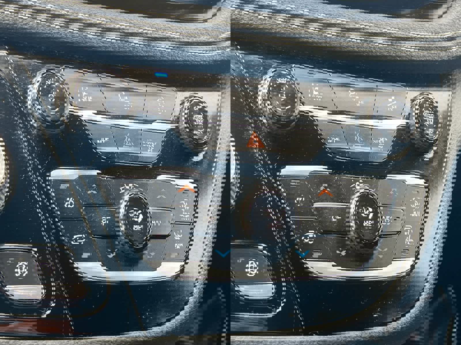 Used 2021 Chrysler Pacifica Touring w/ S Appearance Package image 22