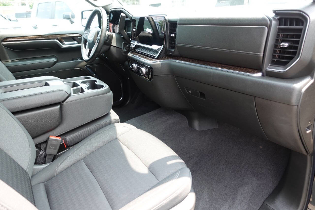 Used 2023 GMC Sierra 1500 Elevation image 36