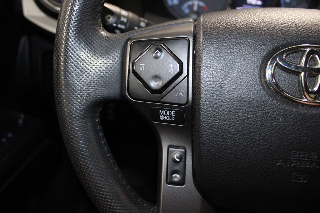 Used 2021 Toyota Tacoma TRD Off-Road image 22