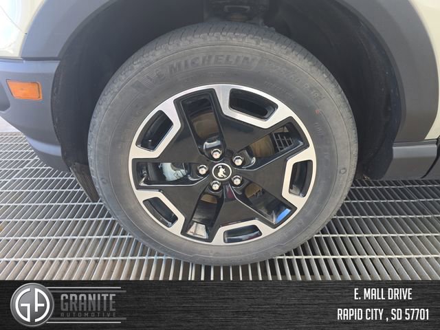 Used 2024 Ford Bronco Sport Outer Banks w/ Tech Package AWD/4WD image 26