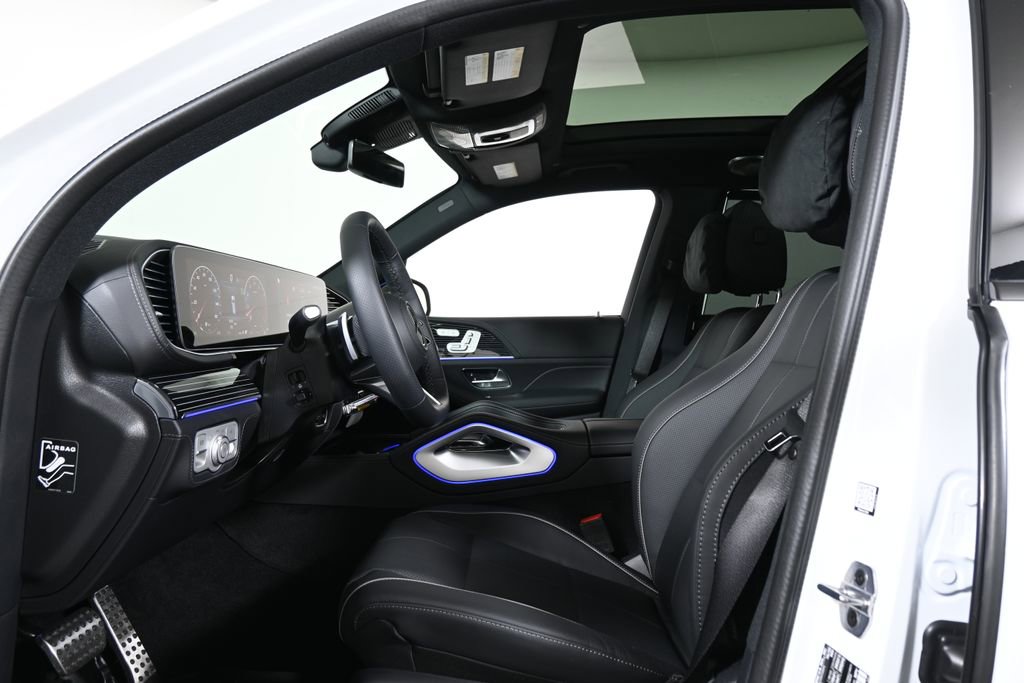 New 2026 Mercedes-Benz GLS 450 4MATIC image 3
