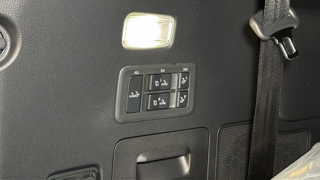 New 2026 Lexus LX 600 4WD w/ Luxury Package image 11