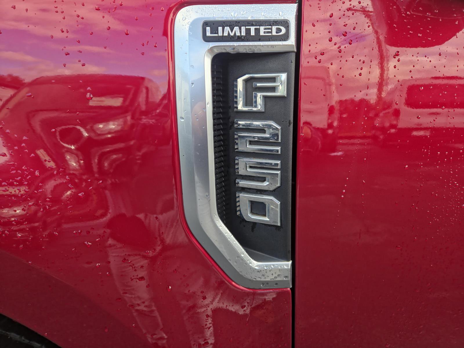 Used 2019 Ford F250 Limited image 11