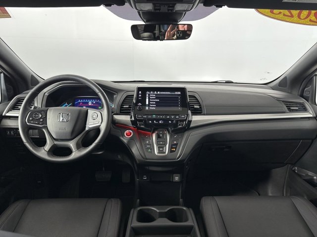 Used 2023 Honda Odyssey Sport image 11
