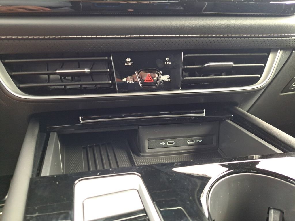 New 2026 Volkswagen Atlas Cross Sport SEL Premium R-Line image 18