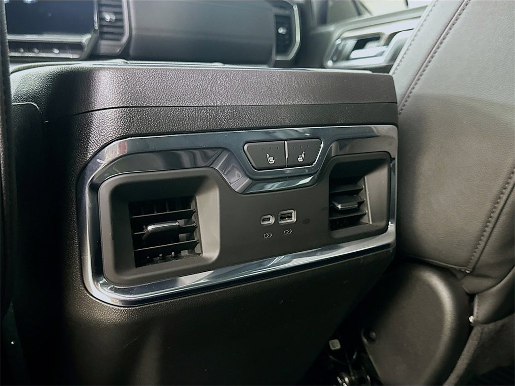 Used 2024 Chevrolet Silverado 1500 LTZ w/ LTZ Premium Package image 27