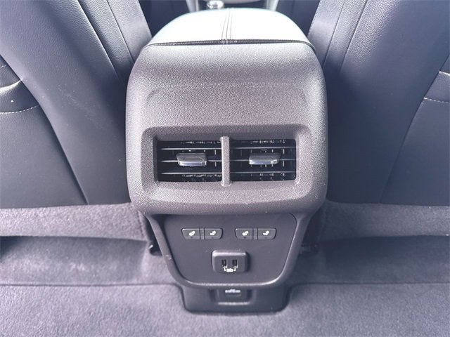 Used 2019 Chevrolet Equinox Premier image 20