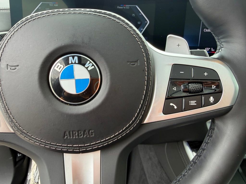 Used 2024 BMW X5 sDrive40i w/ M Sport Package image 19
