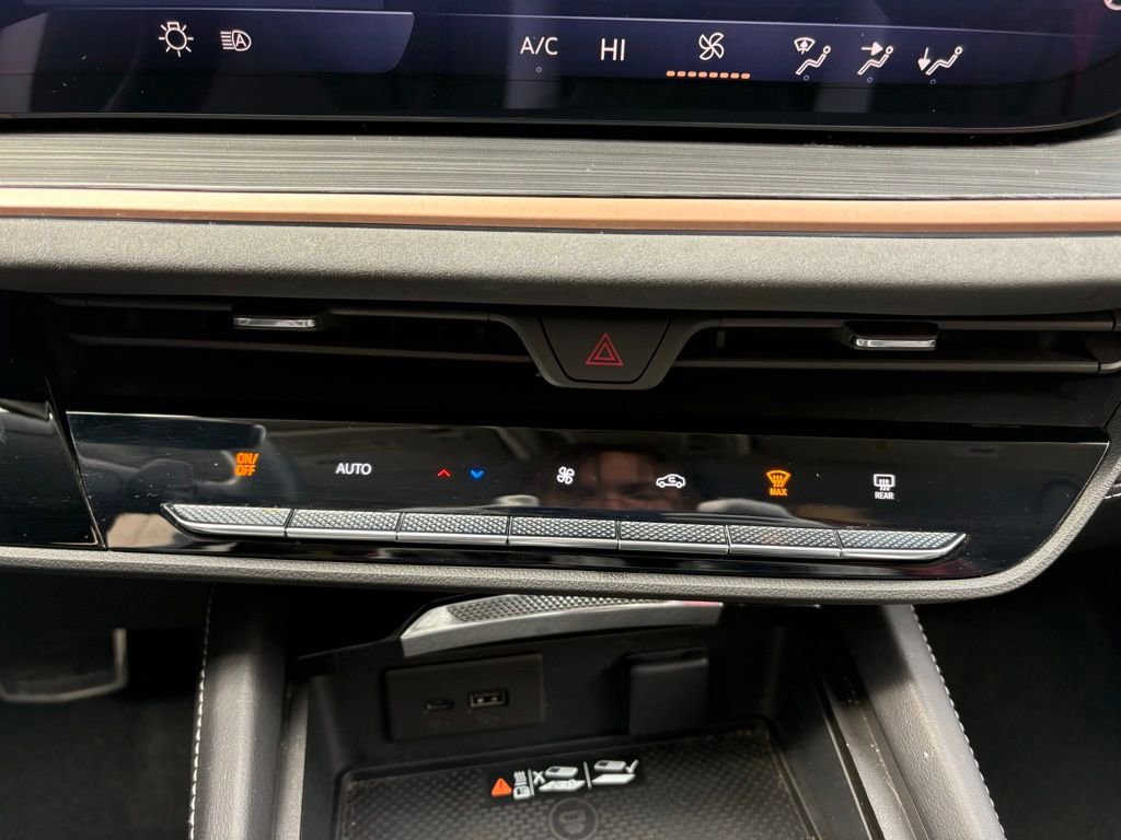 Used 2025 Buick Envision Sport Touring image 36