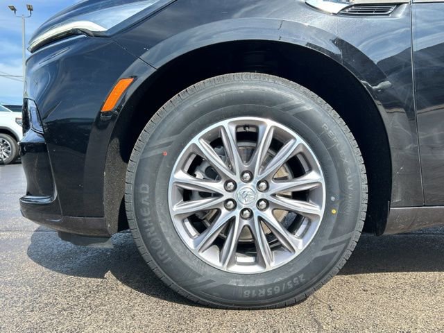 Used 2022 Buick Enclave Premium AWD/4WD image 18