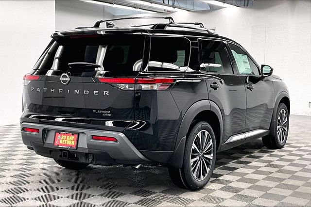 New 2026 Nissan Pathfinder Platinum image 17