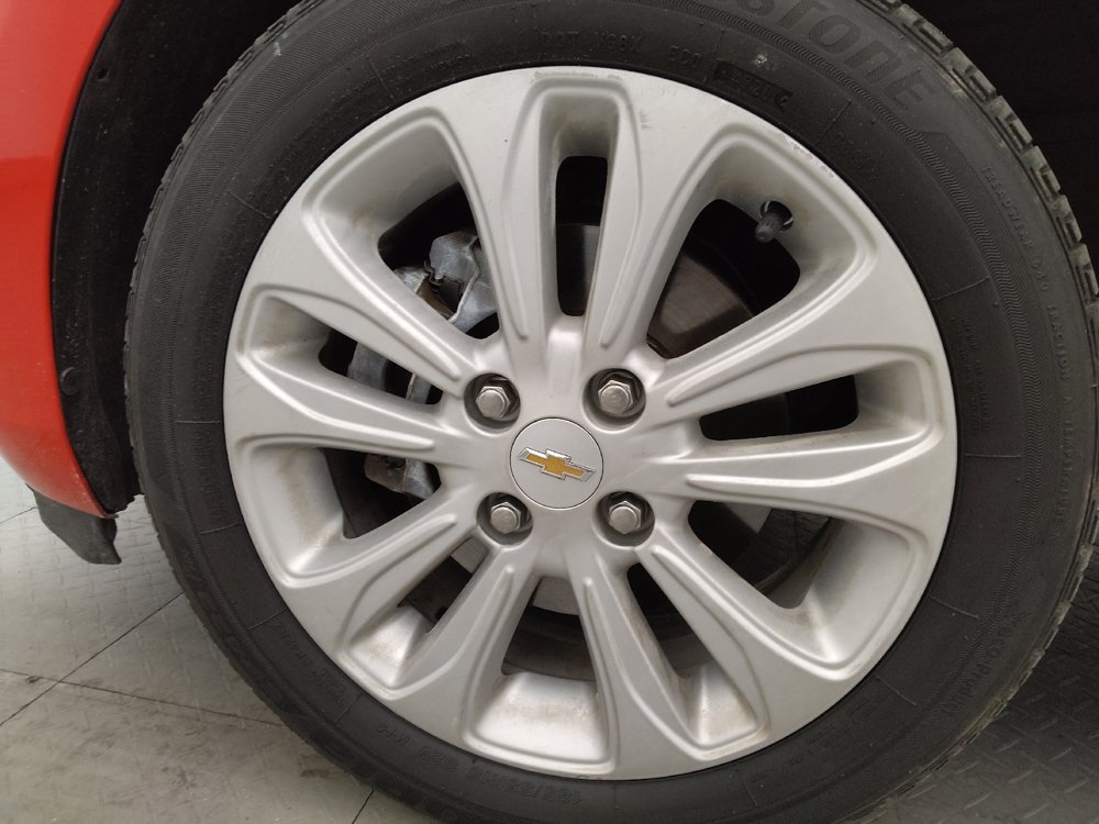 Used 2016 Chevrolet Spark LT FWD image 31
