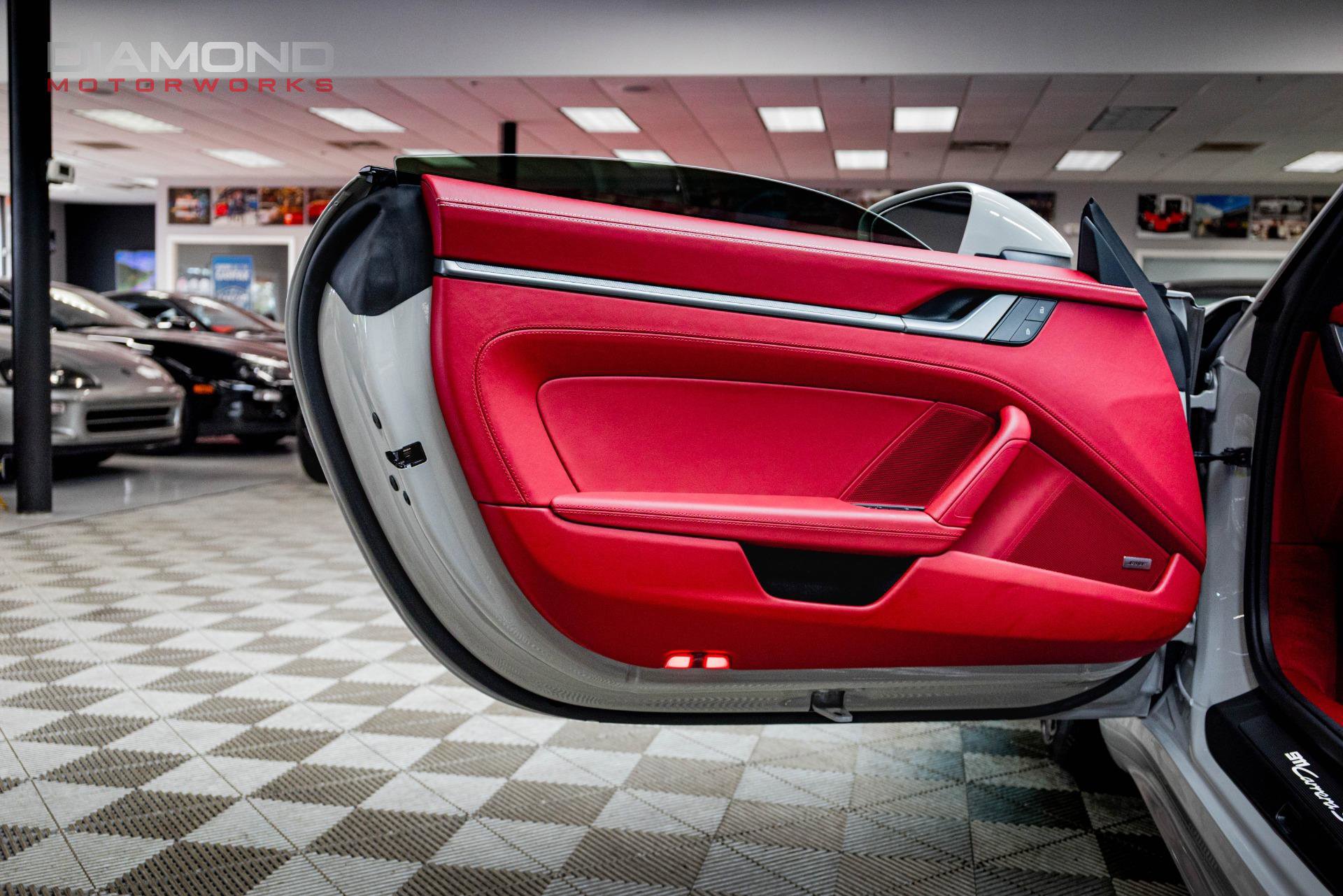 Used 2024 Porsche 911 Carrera S image 13