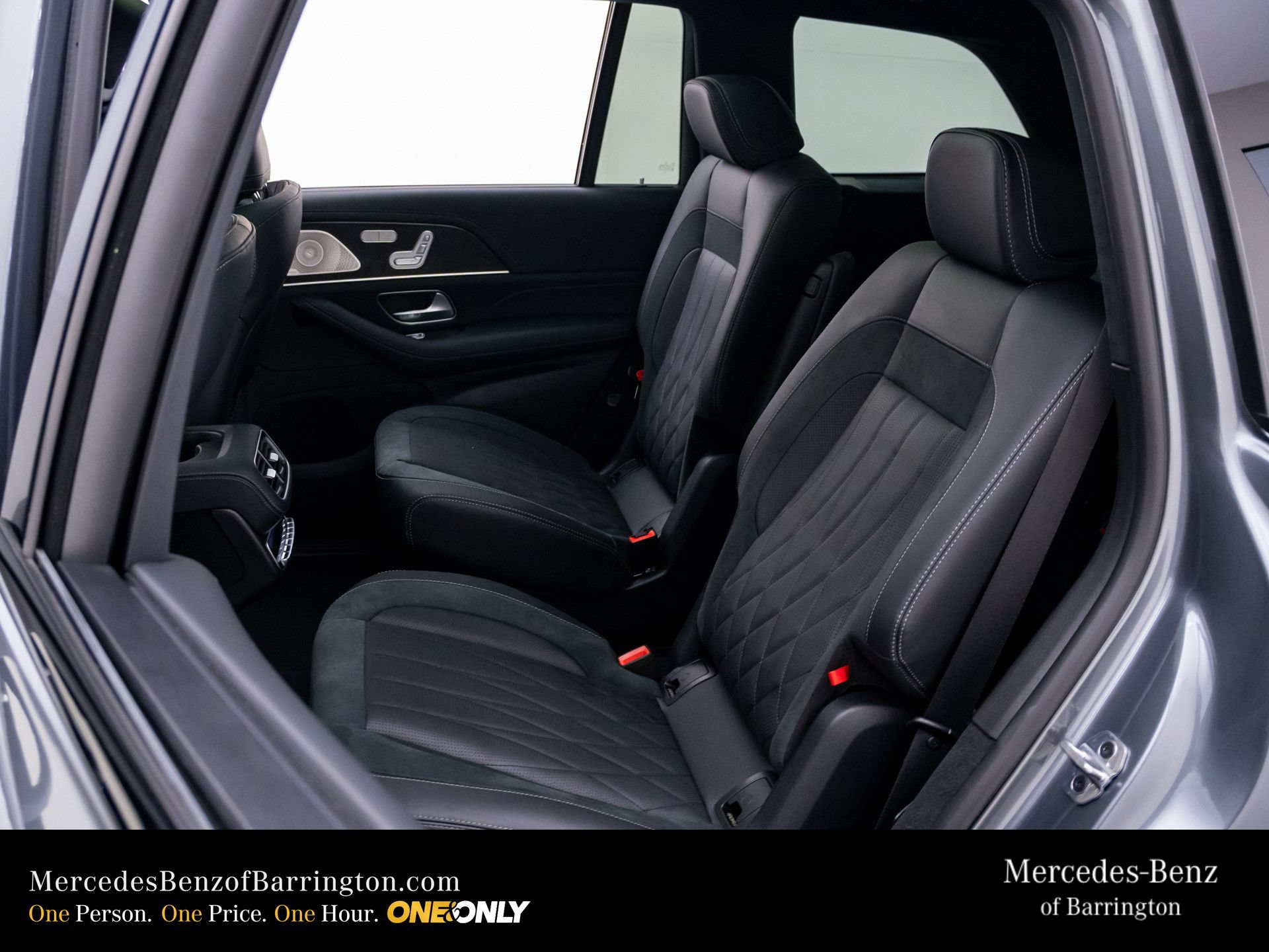 New 2026 Mercedes-Benz GLS 63 AMG 4MATIC image 19