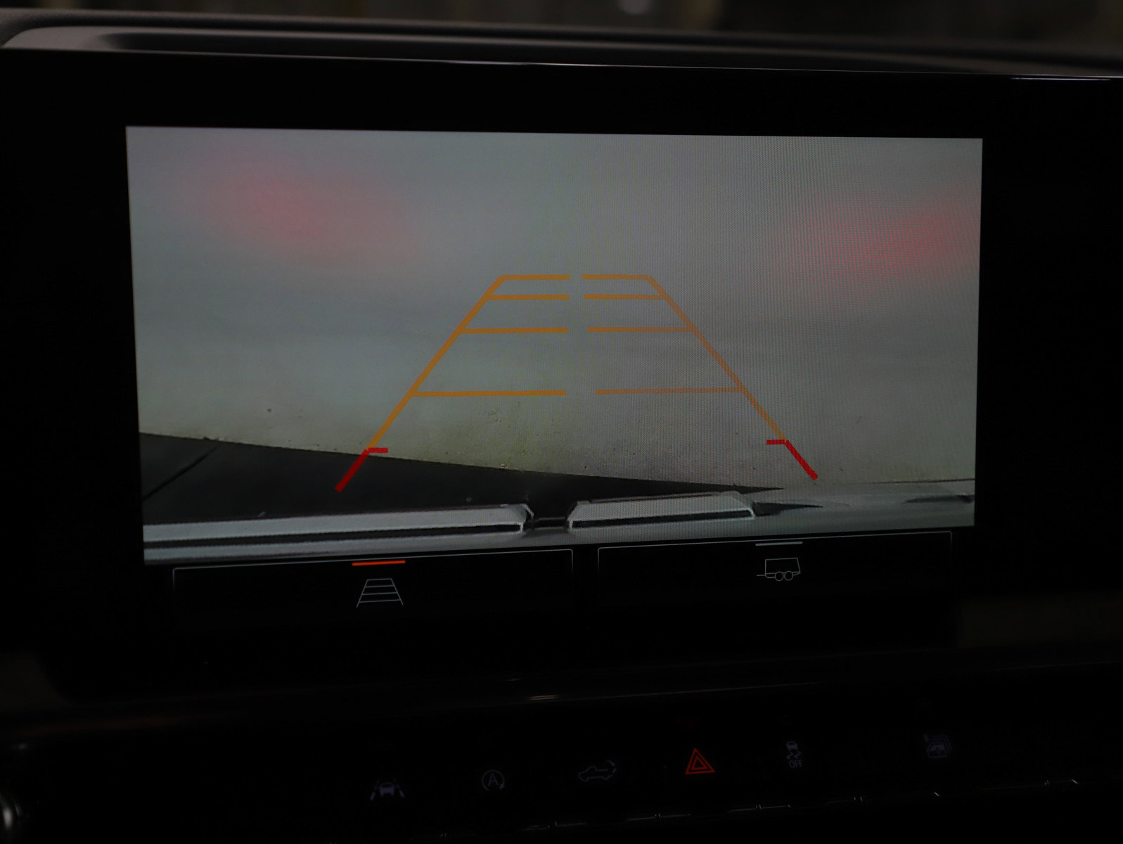 Used 2024 GMC Sierra 1500 Elevation image 30