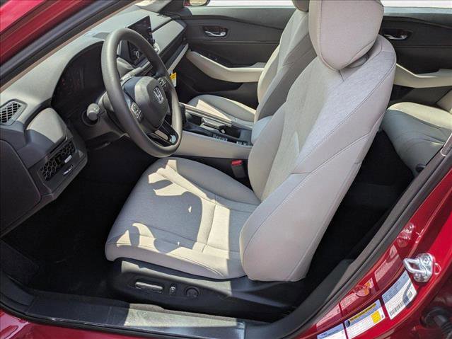 New 2025 Honda Accord SE image 4