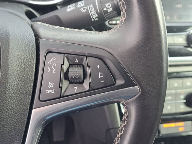 Used 2022 Buick Encore Preferred w/ Safety Package image 11