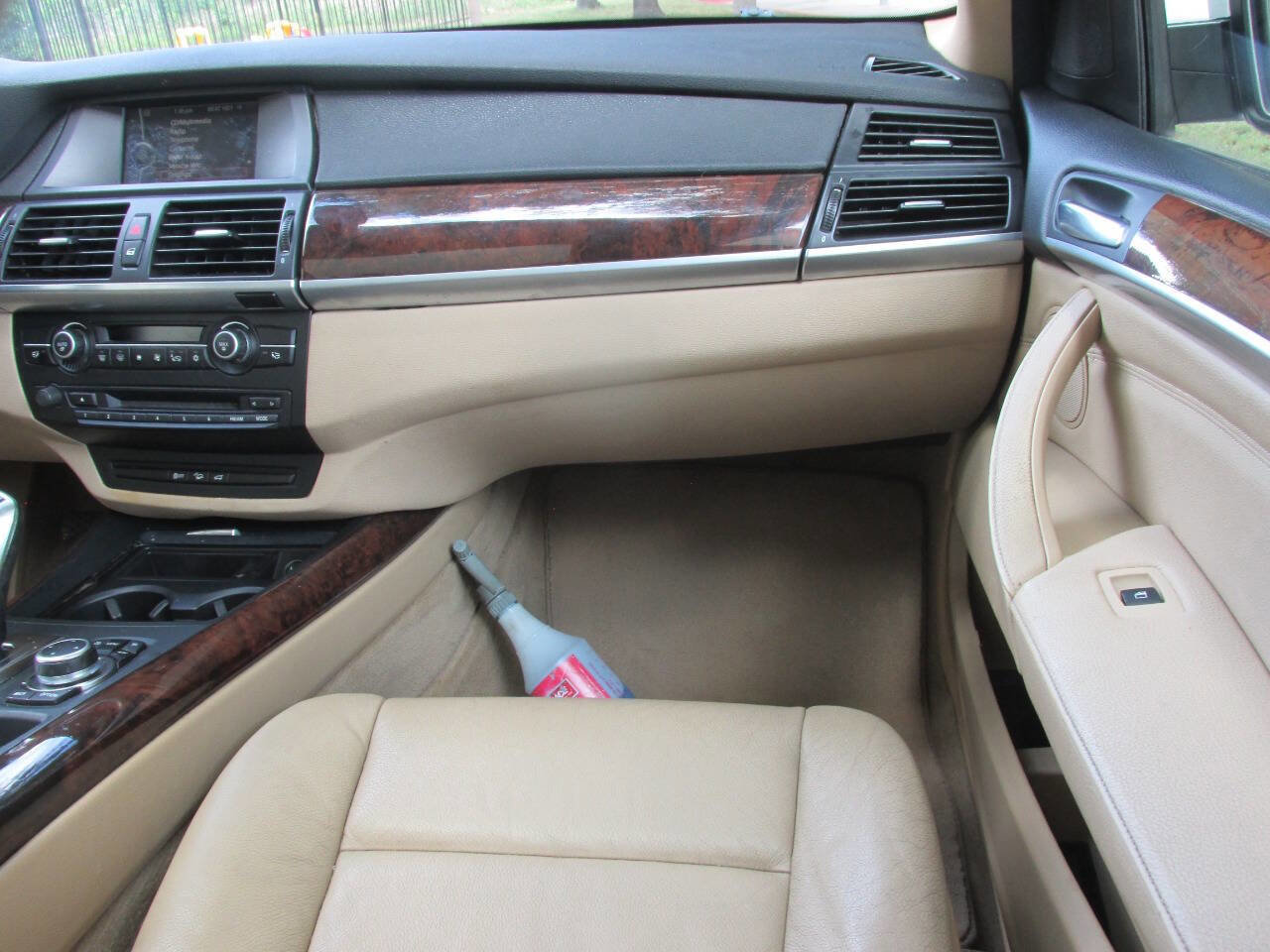 Used 2010 BMW X5 xDrive30i image 14