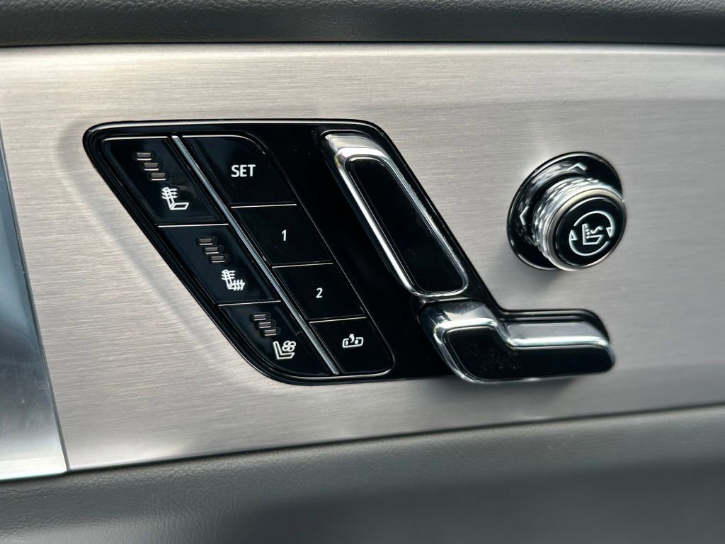 New 2026 Cadillac Vistiq Sport image 23