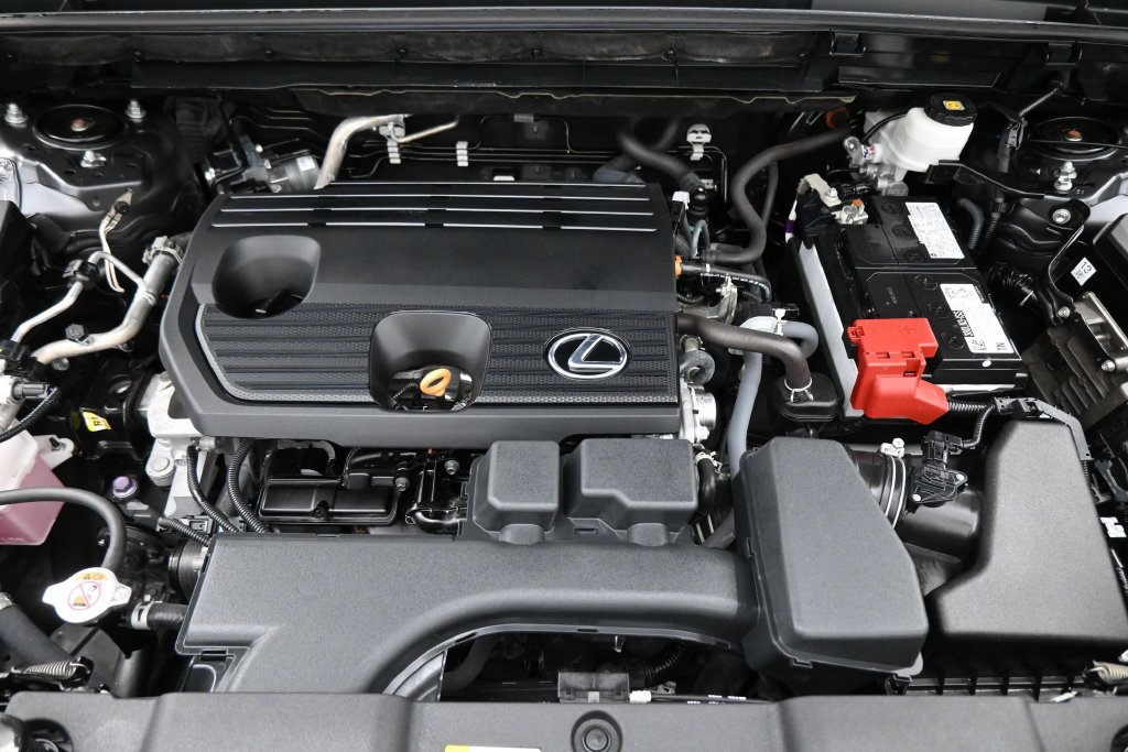 Used 2024 Lexus NX 250 FWD w/ Towing Package (2000 Lbs) image 19