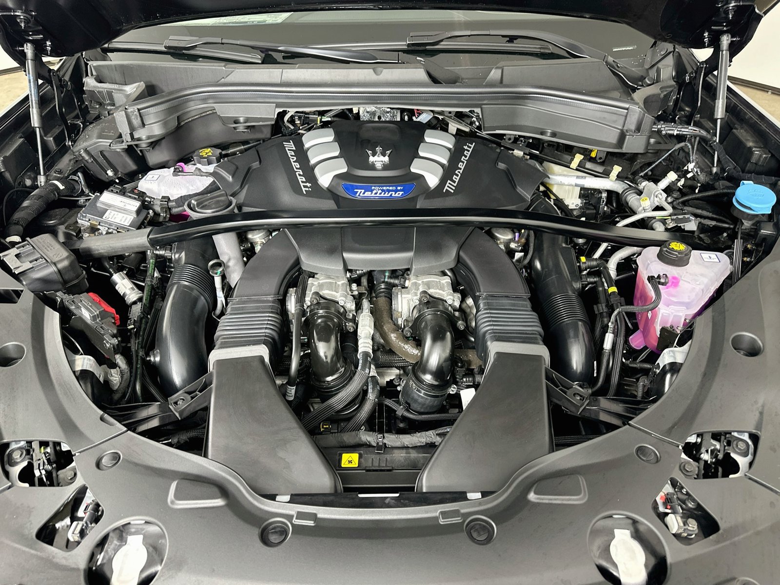 New 2026 Maserati Grecale Modena AWD/4WD image 13