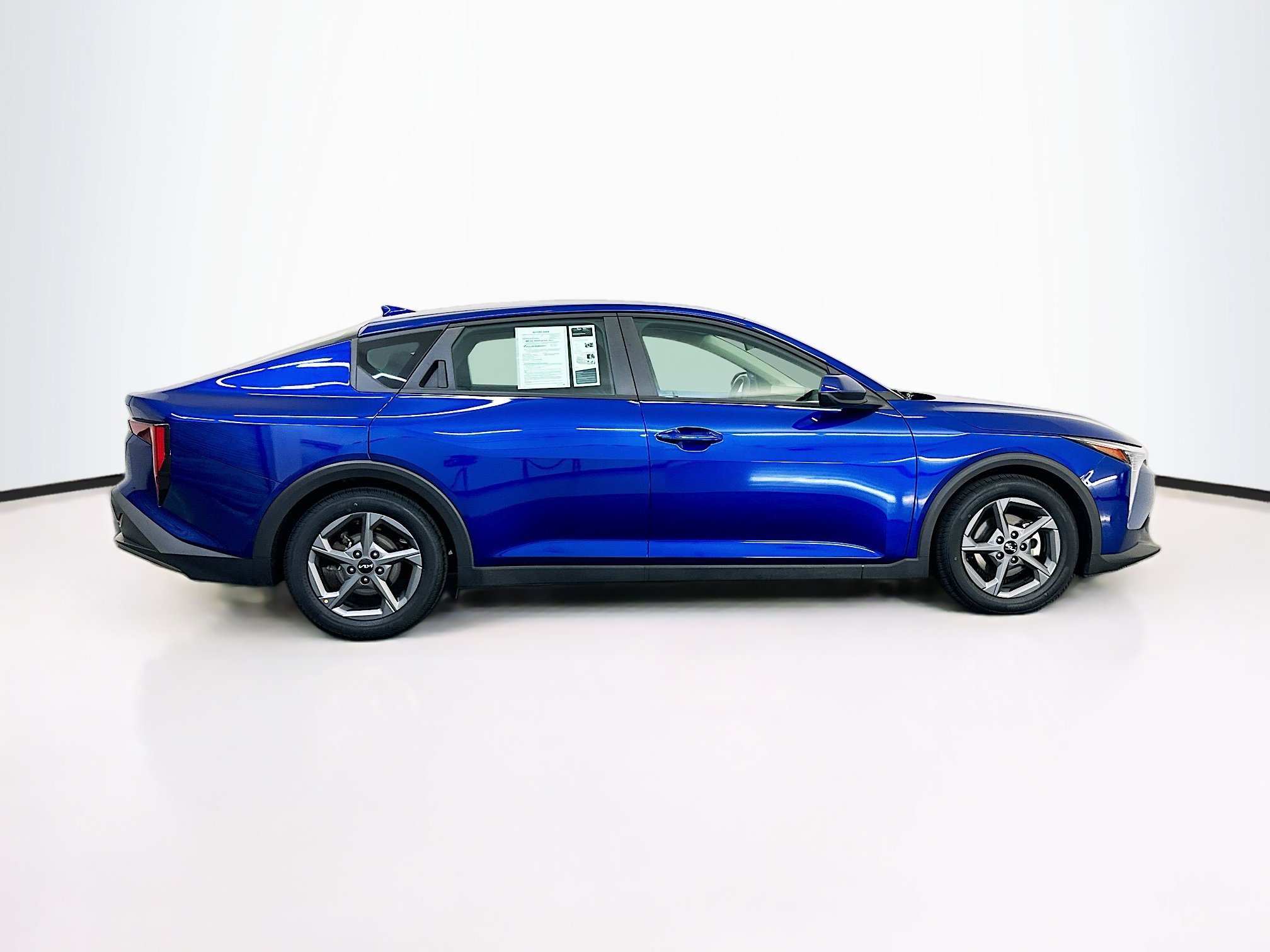 Used 2025 Kia K4 FWD image 10