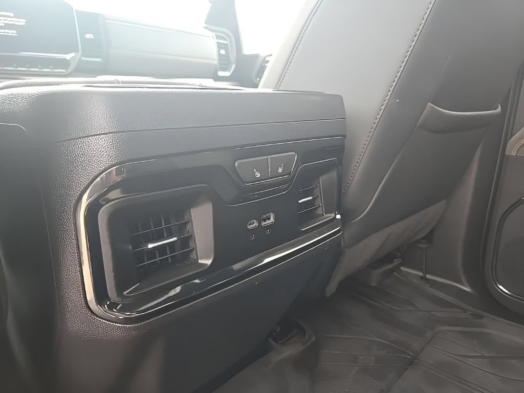 Used 2024 Chevrolet Silverado 1500 ZR2 w/ Technology Package AWD/4WD image 15