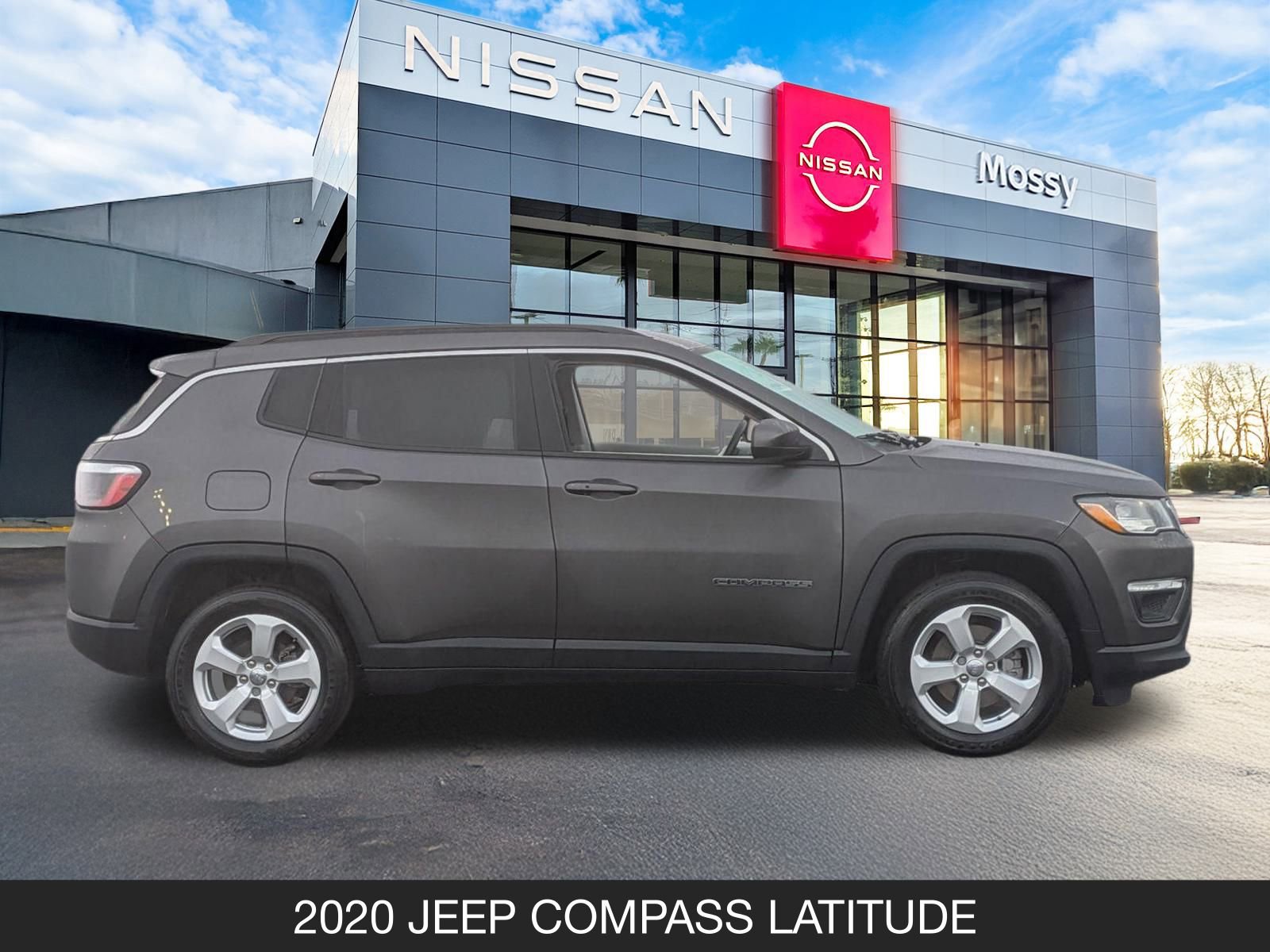 Used 2020 Jeep Compass Latitude image 7