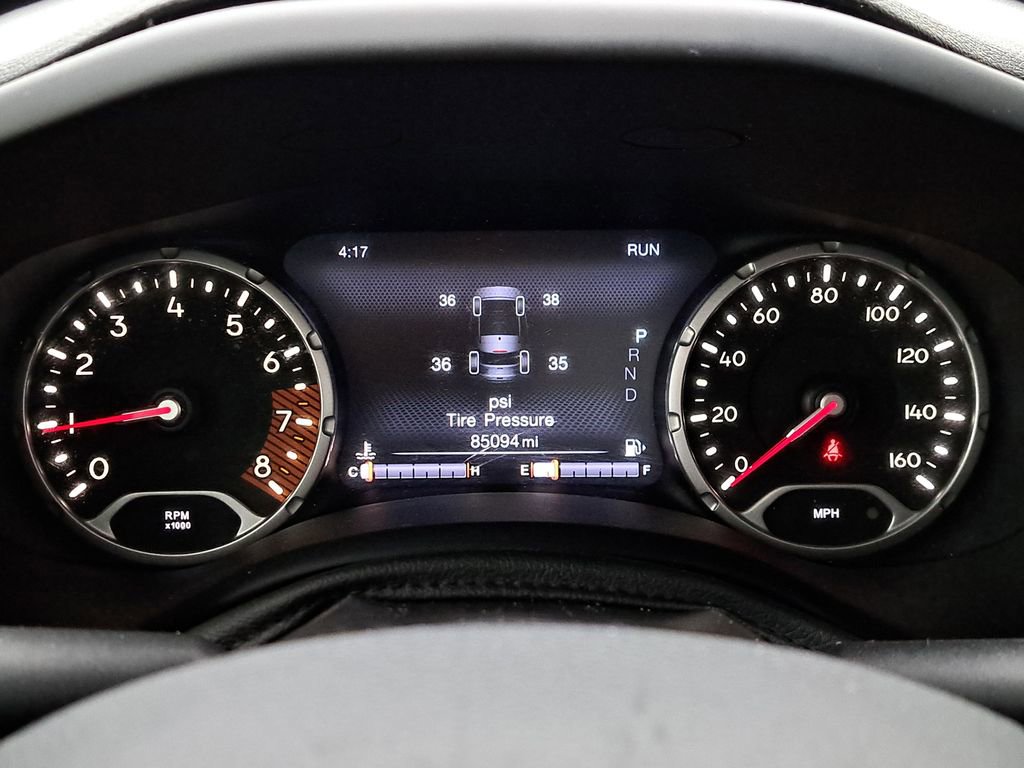 Used 2020 Jeep Renegade Altitude w/ UConnect 8.4 Nav Group image 16