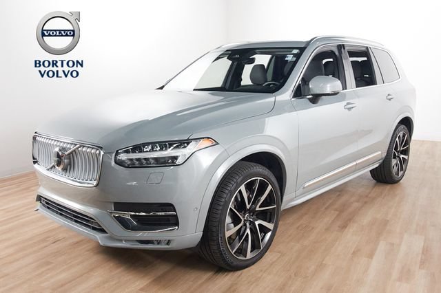 Certified 2025 Volvo XC90 B5 Plus w/ Protection Package Premier AWD/4WD image 1