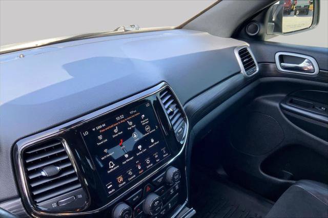 Certified 2022 Jeep Grand Cherokee Laredo X RWD image 17