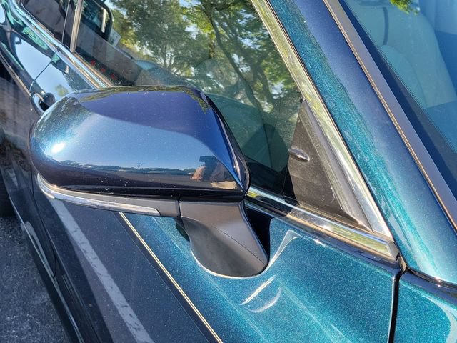 Used 2019 Toyota Camry XLE FWD image 10