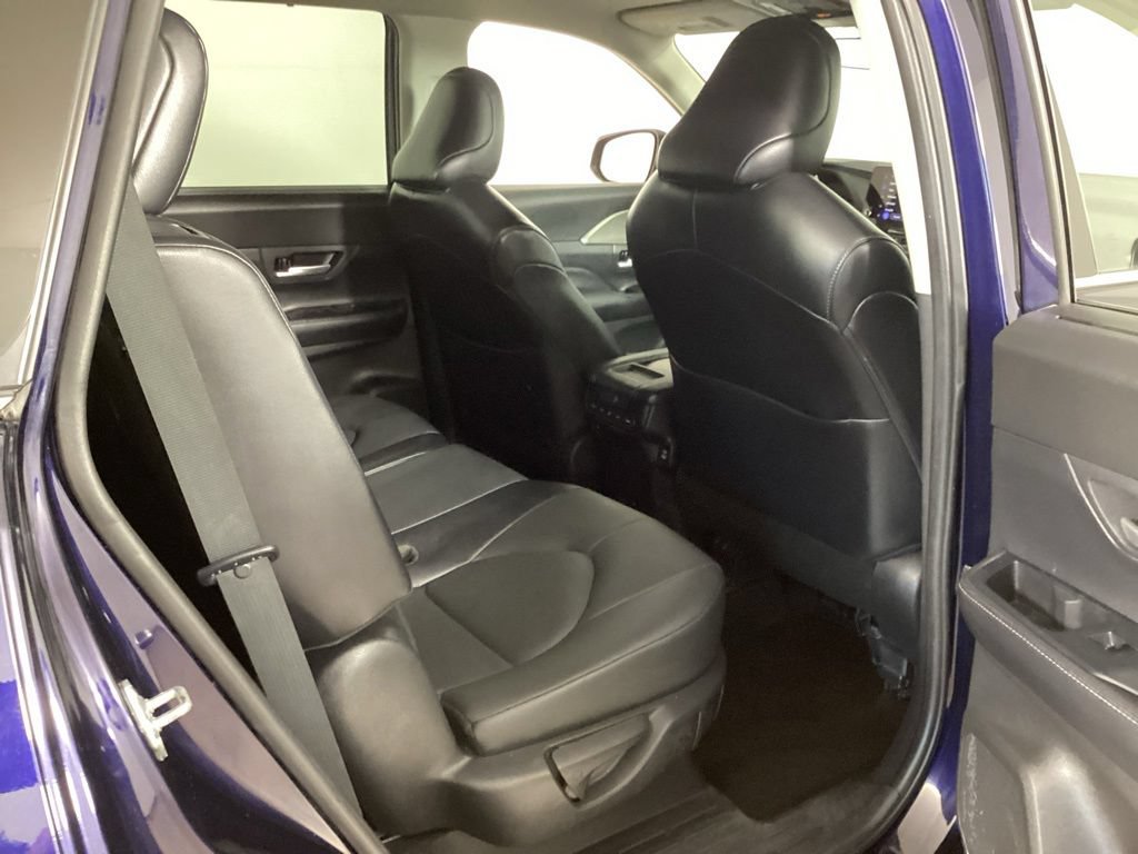Used 2024 Toyota Grand Highlander AWD image 38