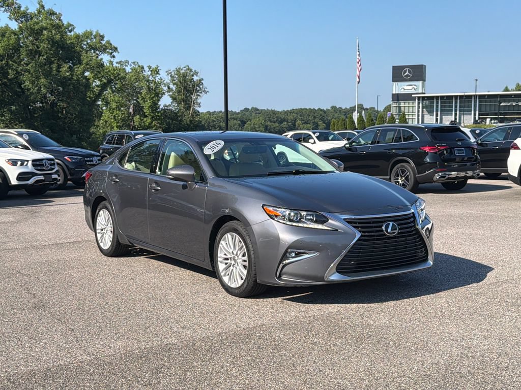 Used 2016 Lexus ES 350 w/ Premium Package w/Wood Trim FWD image 1