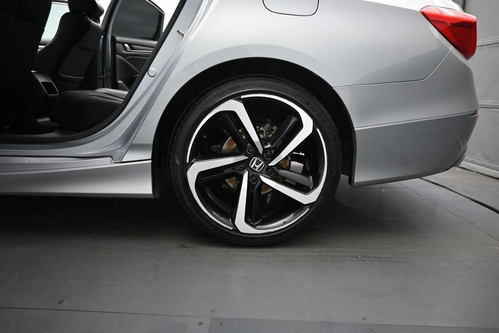 Used 2019 Honda Accord Sport image 15