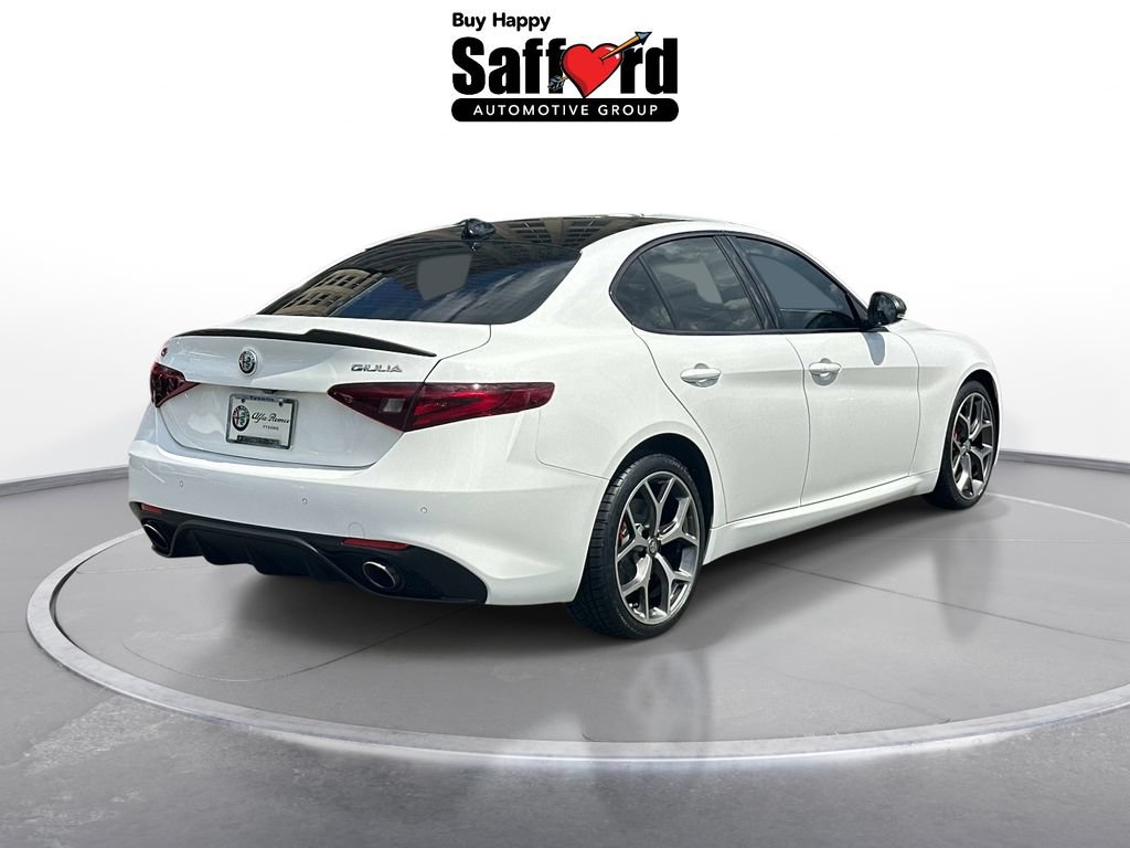 Used 2019 Alfa Romeo Giulia AWD w/ Quick Order Package 22J Sport image 9