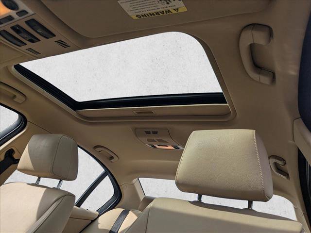 Used 2006 BMW 325i Sedan image 14