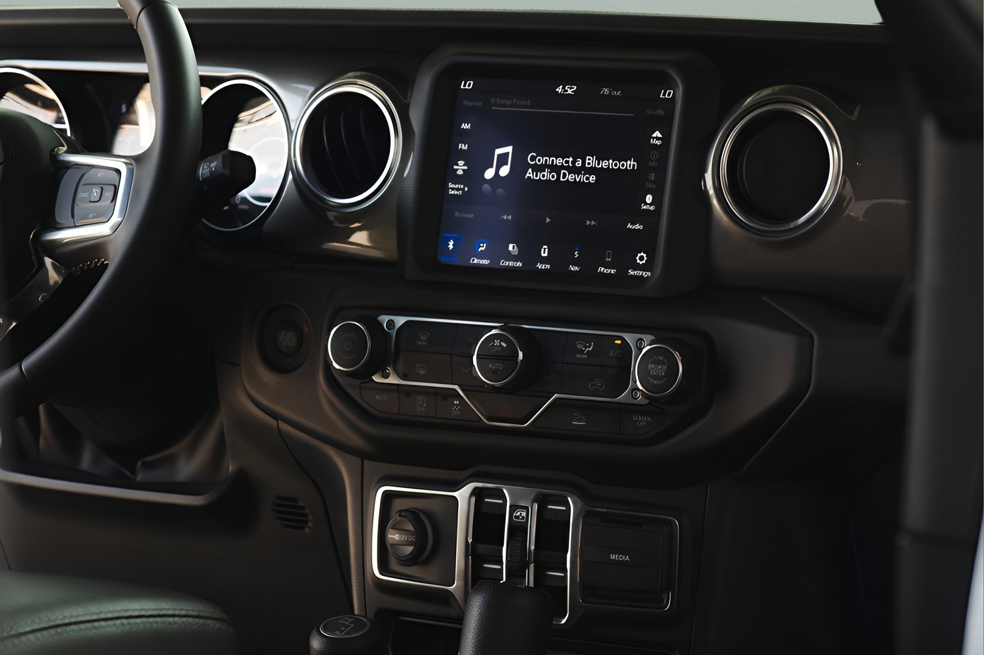Used 2023 Jeep Gladiator Overland AWD/4WD image 19