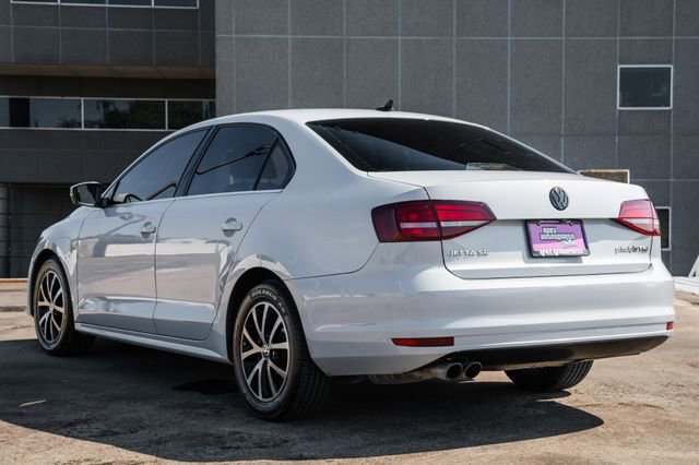 Used 2017 Volkswagen Jetta SE image 44