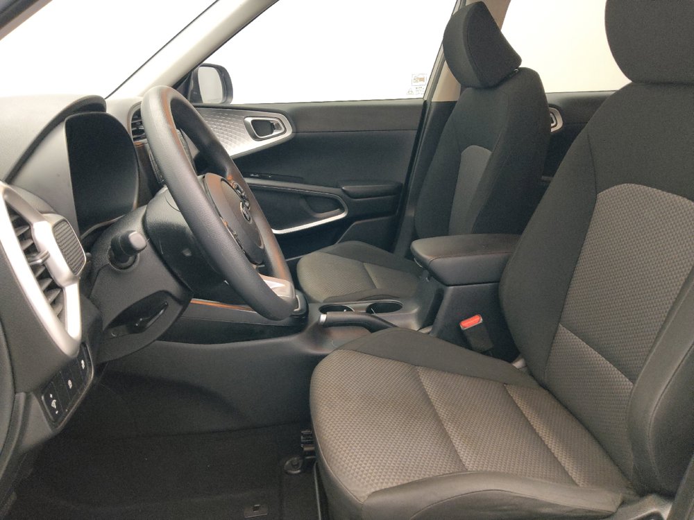 Used 2021 Kia Soul LX FWD image 17