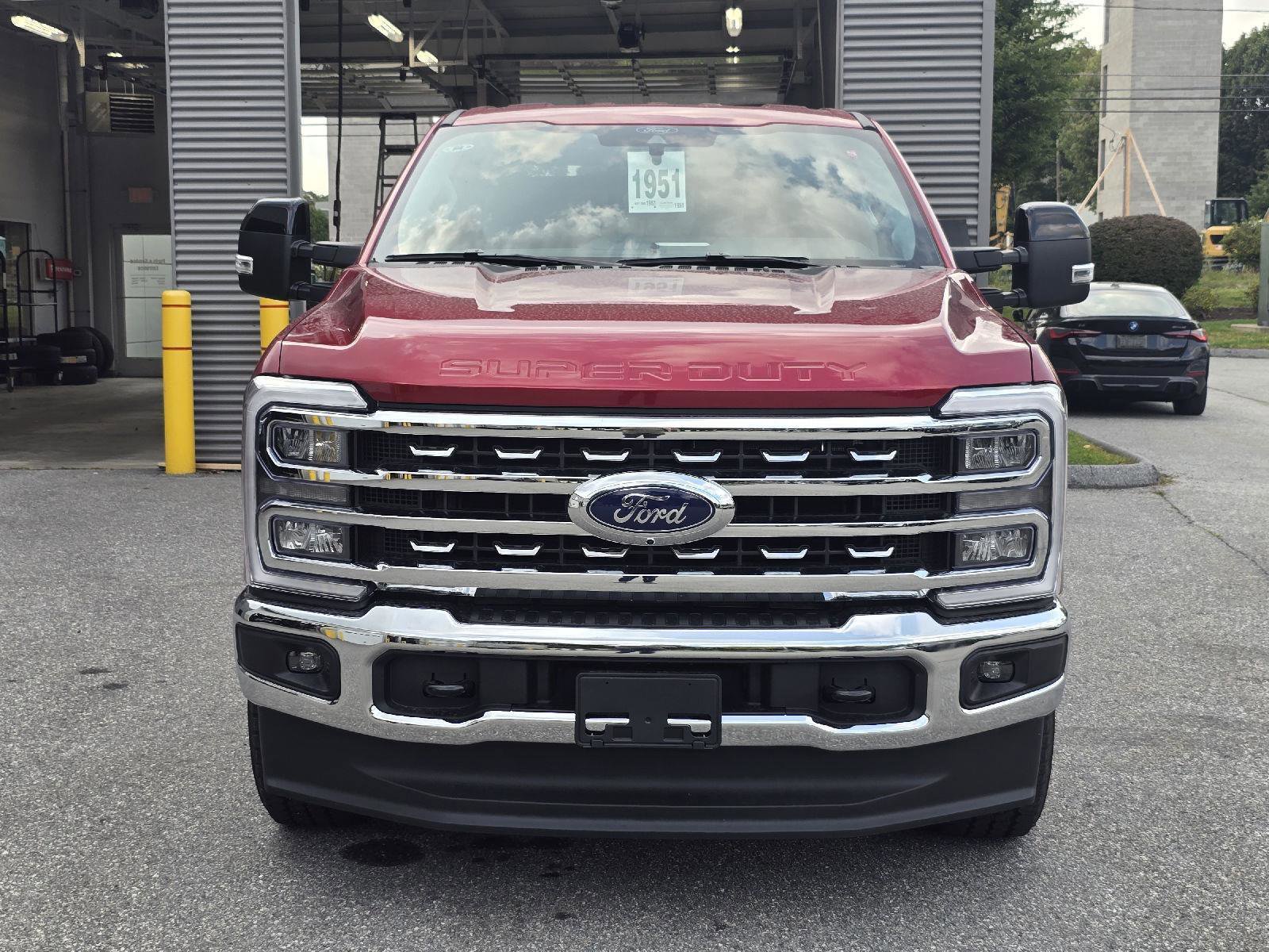 New 2026 Ford F350 Lariat w/ FX4 Off-Road Package image 9