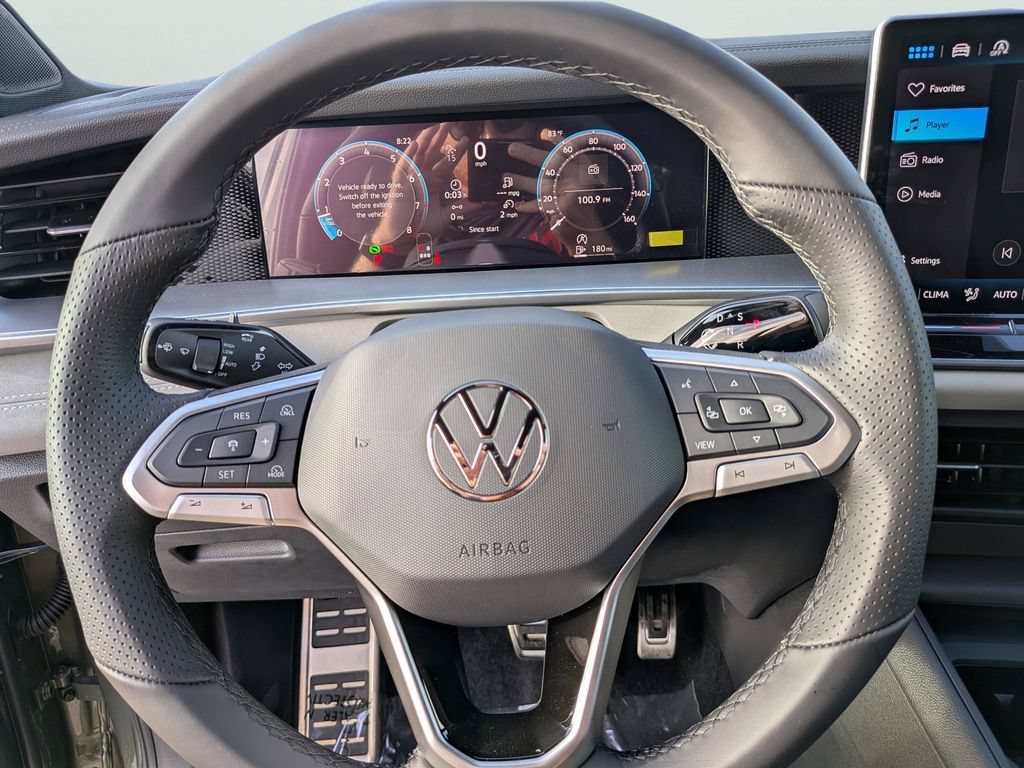 New 2026 Volkswagen Tiguan SE R-Line FWD image 26